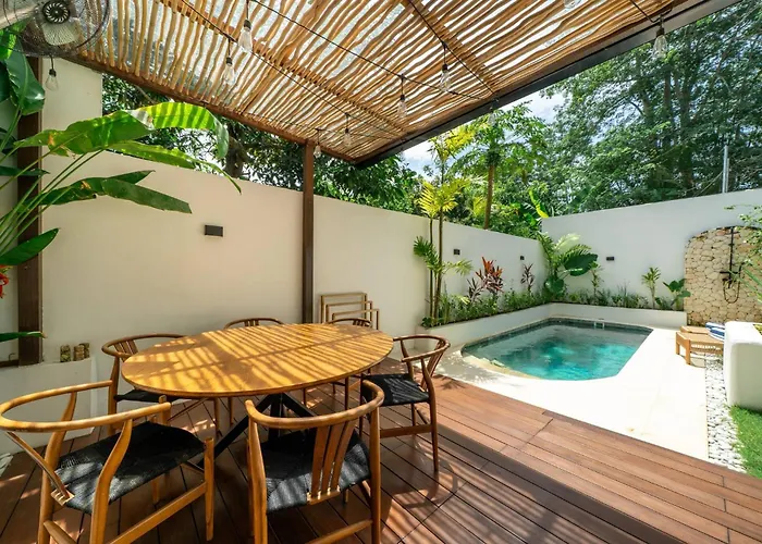 Villa Bingin Comfort 3br With Full Kitchen, Laundry And Cinema *