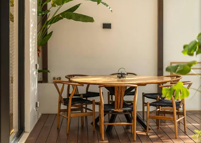Bingin Comfort 3br With Full Kitchen, Laundry And Cinema *