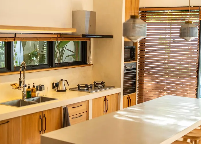 Villa Bingin Comfort 3br With Full Kitchen, Laundry And Cinema *